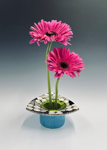 Ikebana Vase (Blue Base)