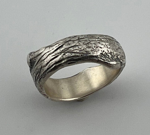 Large Branch Ring